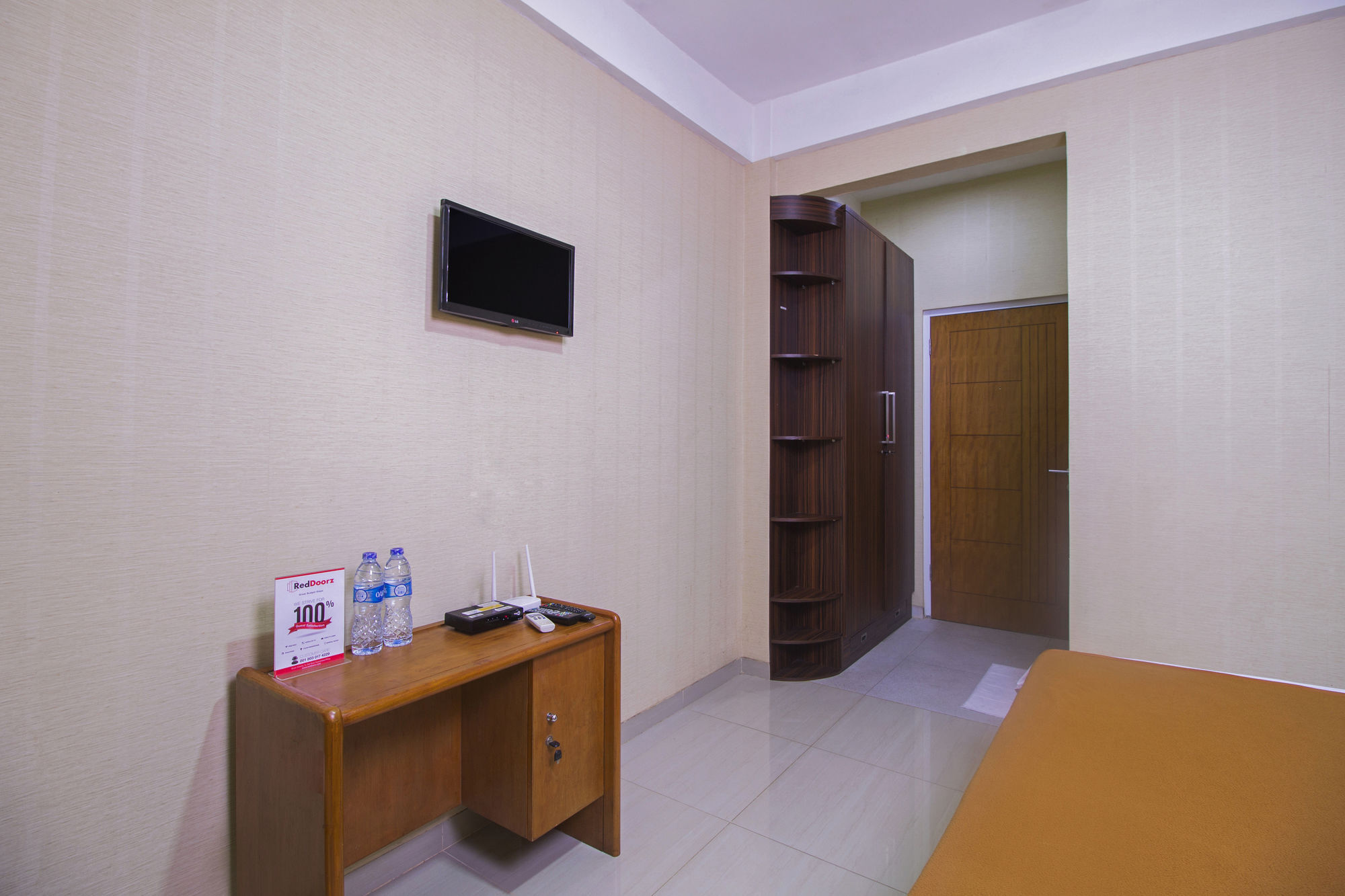 Hotel Reddoorz Near Cilandak Town Square Jakarta Exterior foto